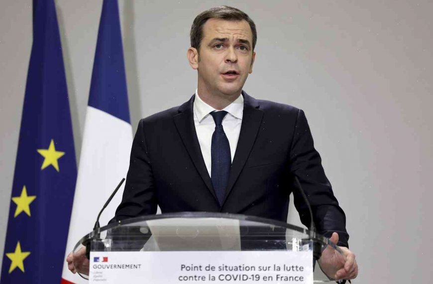 France’s Macron criticised for ‘humiliated’ Sahel decision