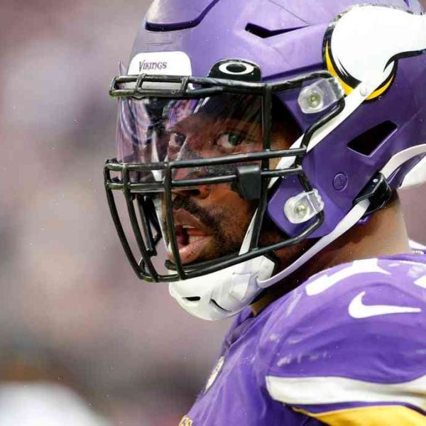 Everson Griffen: Police respond after NFL player fires gun in house and posts disturbing videos