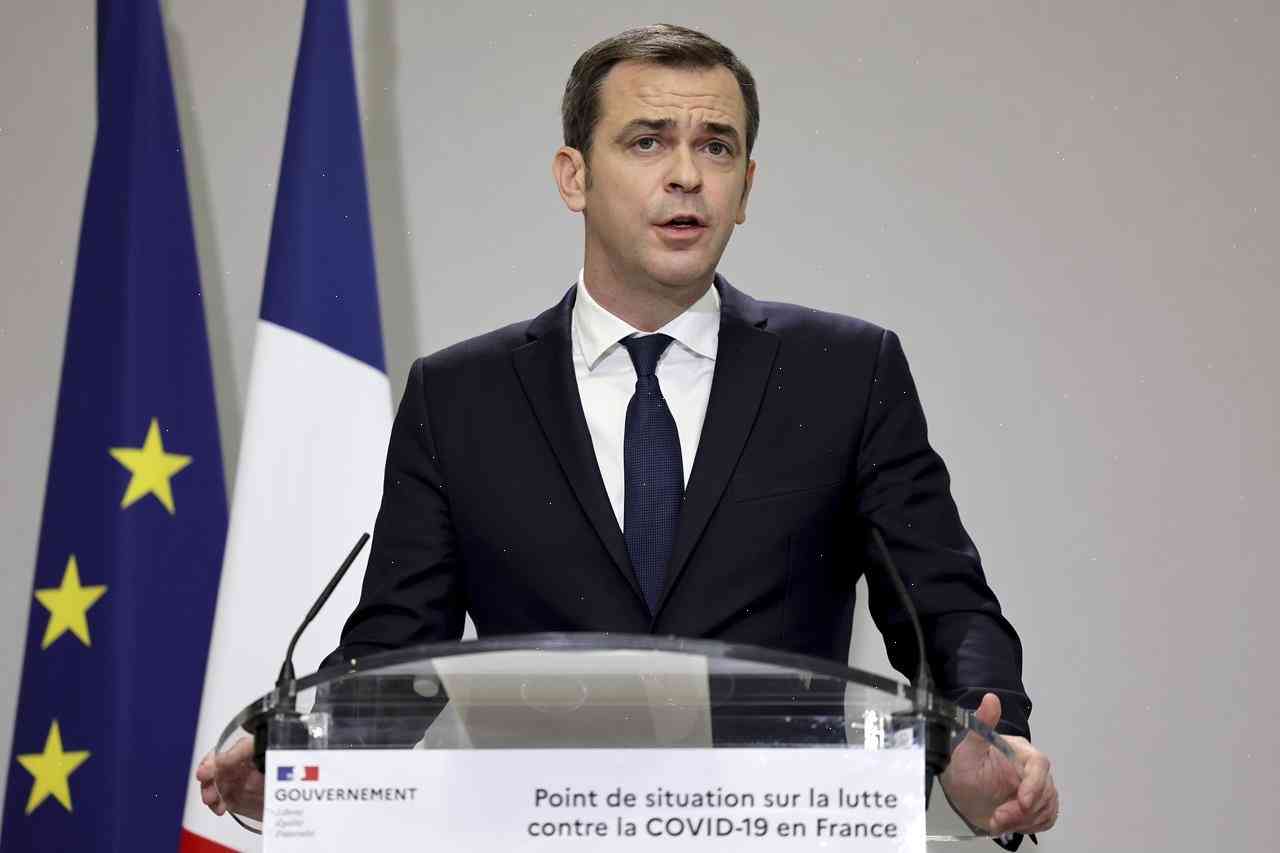 France's Macron criticised for 'humiliated' Sahel decision