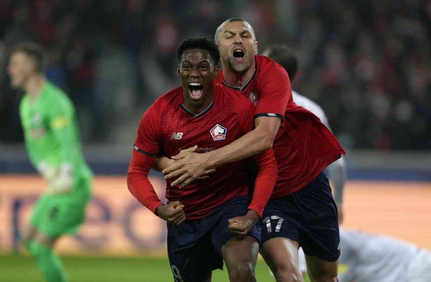 Ex-Man United ace Jonathan David reaping rewards from struggling Lille